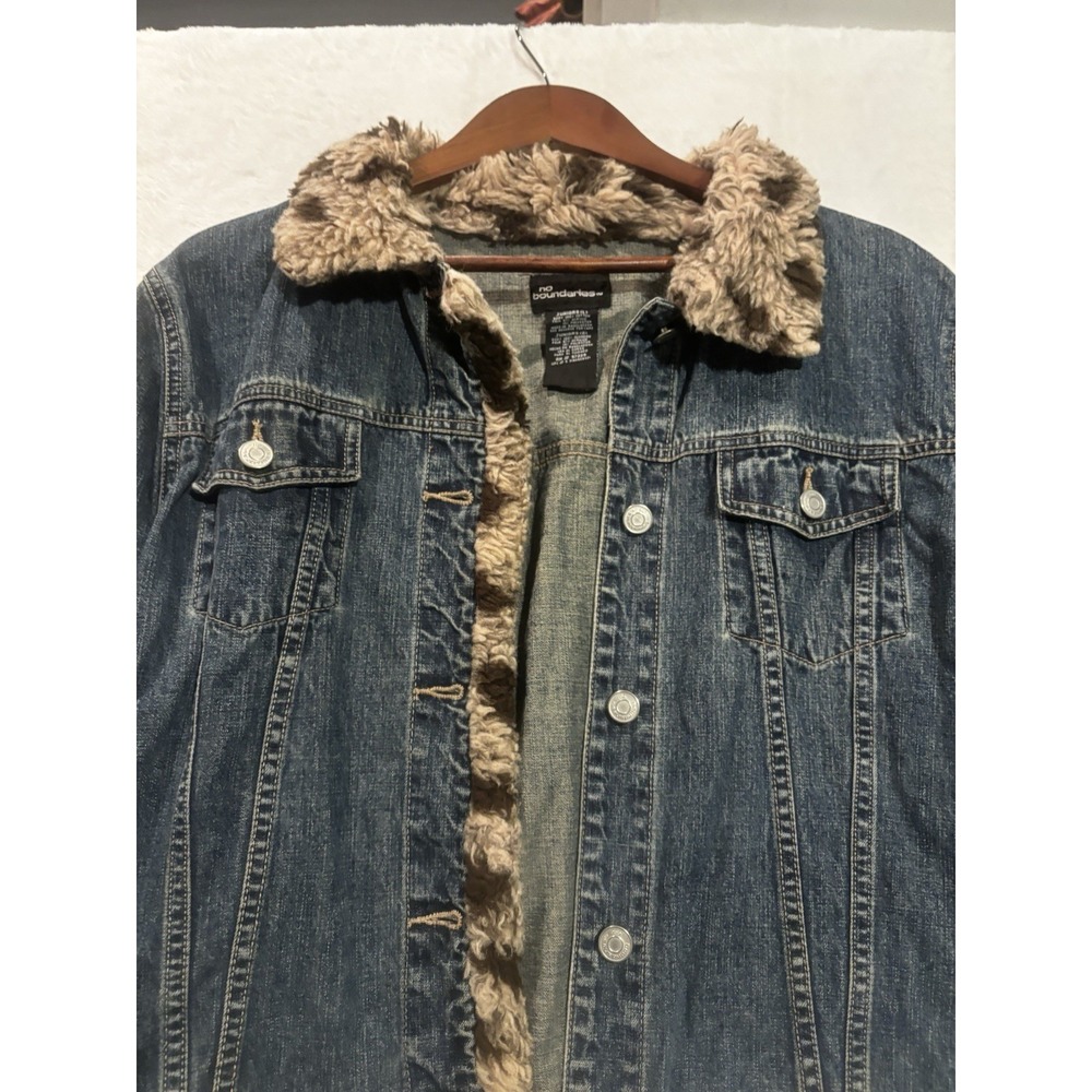 Vintage No Boundaries Women's Faux Fur Large Denim Jean Jacket Y2K Juniors